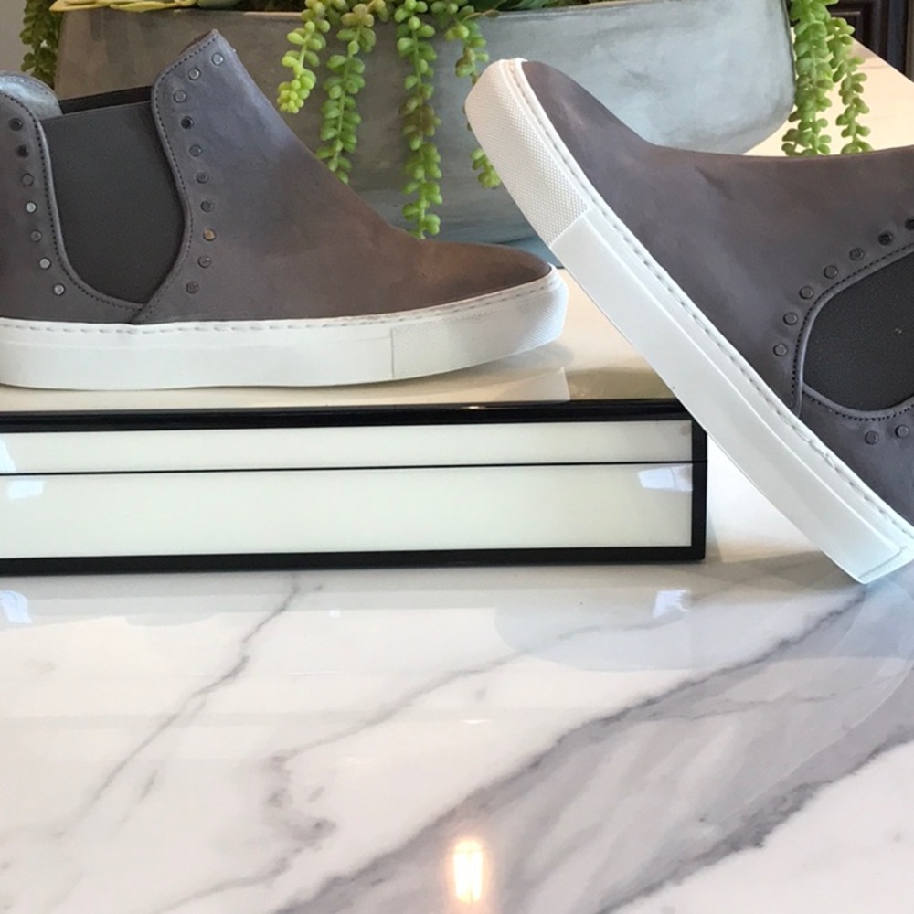 Billi B sport mid rise sneakers